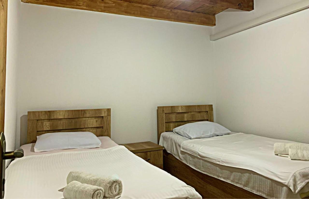 Old City Hotel Kutaiszi Kültér fotó